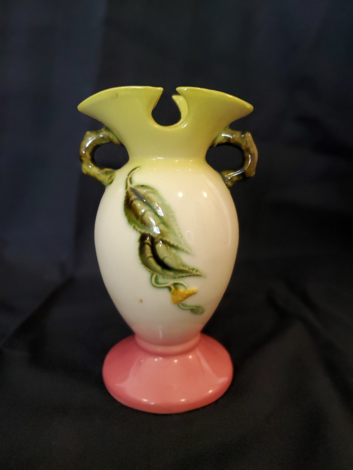 Vintage Hull Pottery Woodland Green Pink Vase W4-6½" 1952-1954 Mid Century