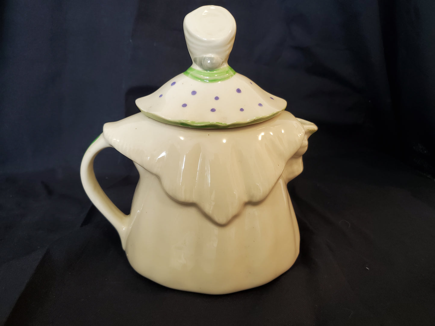 Vintage 1950s Shawnee USA Pottery Purple Apron Granny Ann Teapot 8.5"